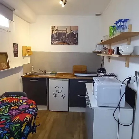 Appartement/studio Dans Petite Calme * La Ciotat