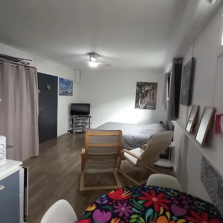 Dans Calme Et Parking Prive לה קיוטאט